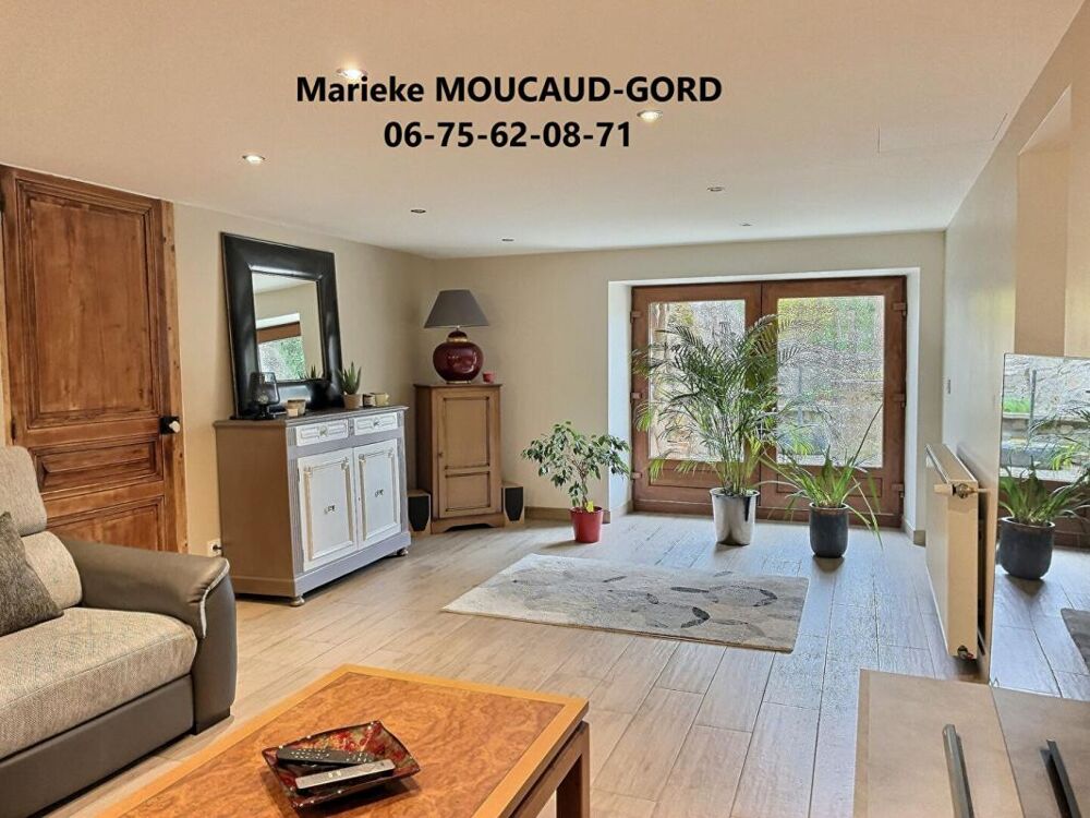Vente Maison Maison en pierre rénovée de 150 m²  4 chambres dépendances  terrain clos  1489m² Beauzac