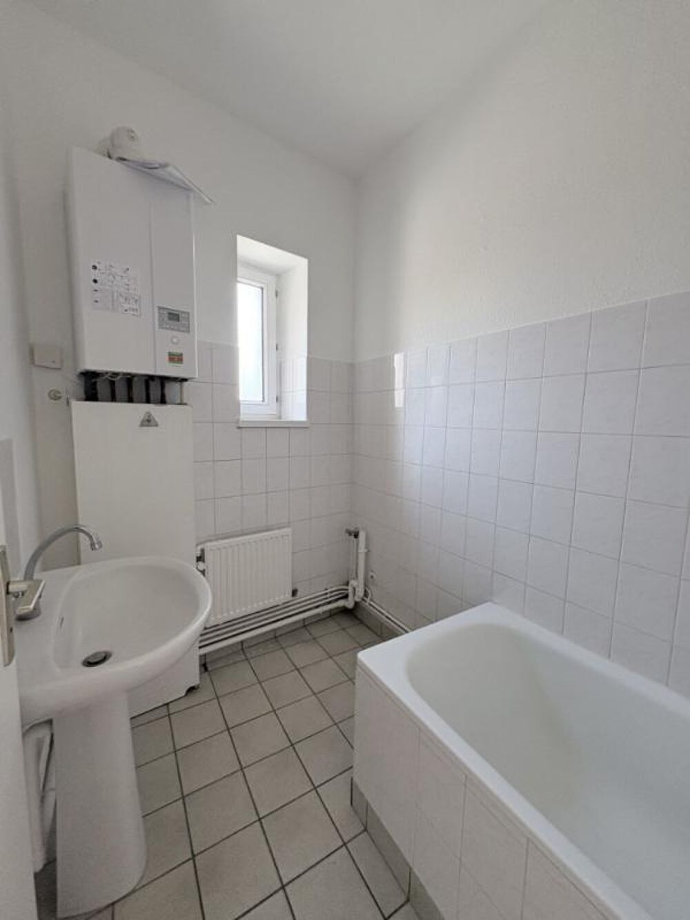 Location Appartement Appartement T3 - 52m² - MONTROND LES BAINS Montrond les bains