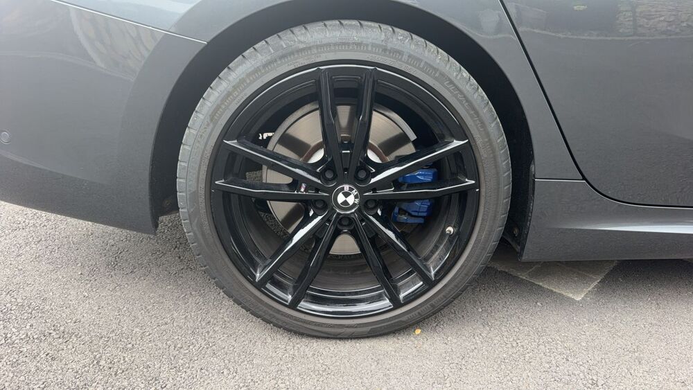 S&eacute;rie 3 330d 265 xDrive BVA M Sport - Automatique Toit ouvrant 2020 occasion 18340 Saint Germain Des Bois