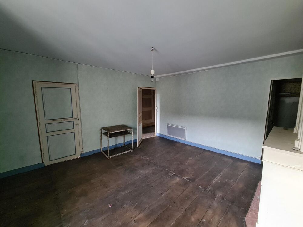 Vente Immeuble Immeuble centre ville à réhabiliter, emplacement de choix Villebois lavalette