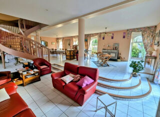  Maison � vendre 7 pi�ces 202 m�