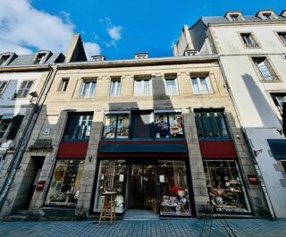  Immeuble à vendre 10 pièces 496 m²