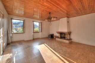  Remise / Grange � vendre 6 pi�ces 164 m� Valserhone