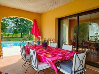  Maison � vendre 8 pi�ces 236 m�