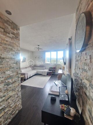  Appartement � vendre 4 pi�ces 66 m�