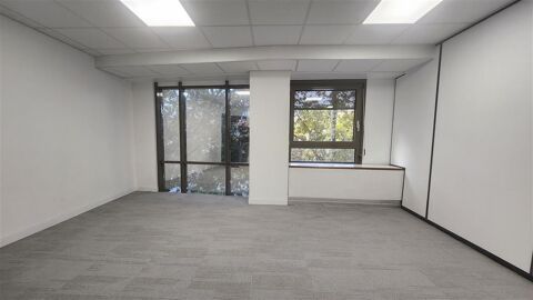 A louer bureaux en bon état à la frontière entre Courbevoie et La Garenne Colombes 4673 92250 La garenne colombes