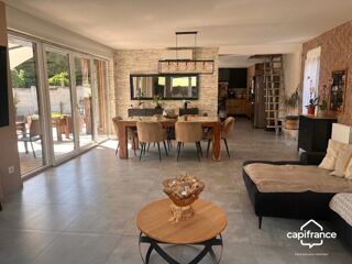  Maison à vendre 6 pièces 203 m²