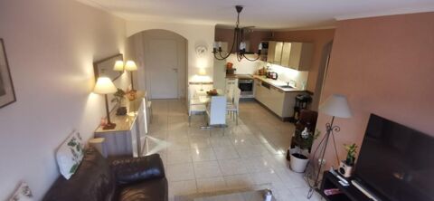  Appartement � louer 4 pi�ces 77 m�