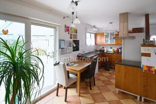  Maison  vendre 6 pices 103 m