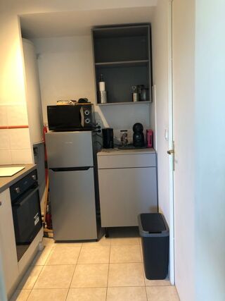  Appartement à louer 1 pièce 33 m²