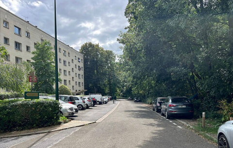   Appartement  1 pi�ce 9.2 m2 - Ville d'Avray Appartement - 1 pi�ce(s) - 9 m�