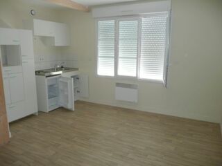  Immeuble � vendre 14 pi�ces 280 m�