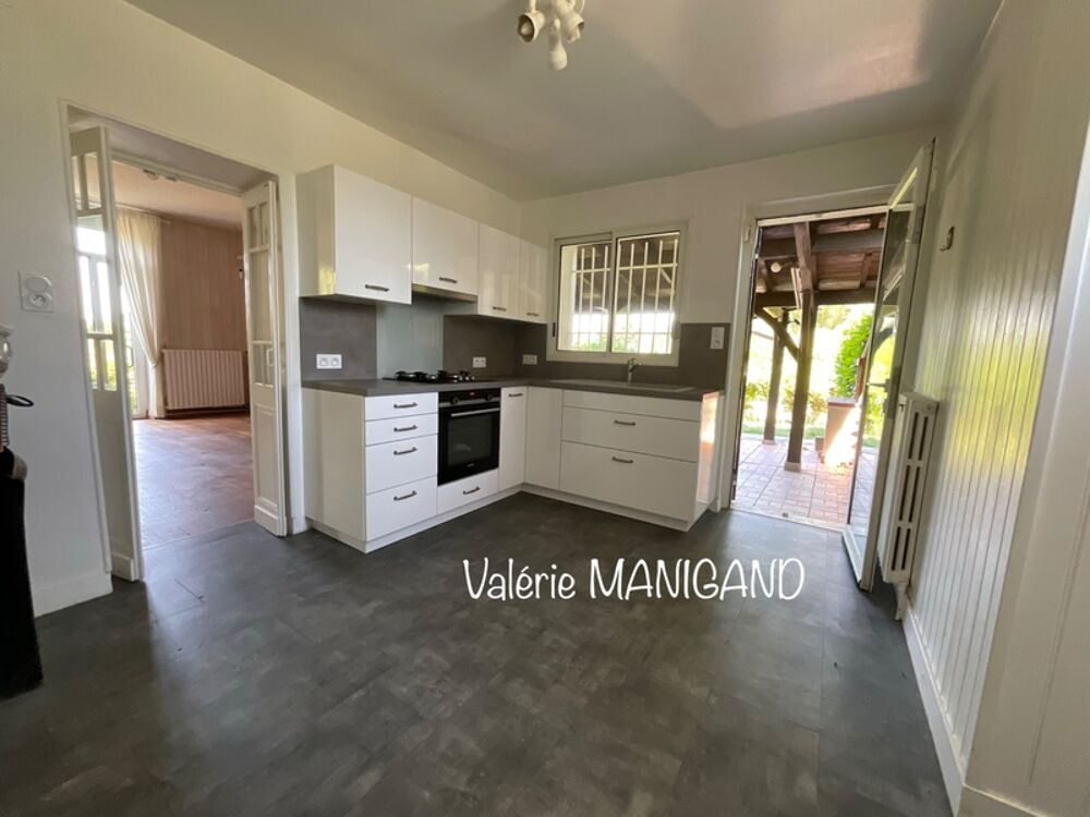 Maison à vendre 7 pièces PERIGUEUX (24)