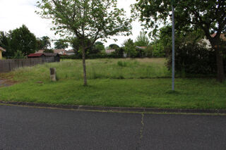  Terrain à vendre 636 m²