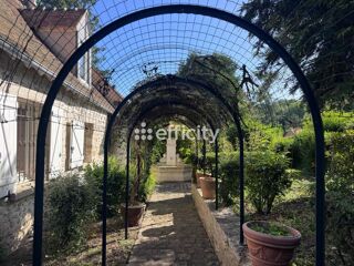  Maison à vendre 10 pièces 300 m²