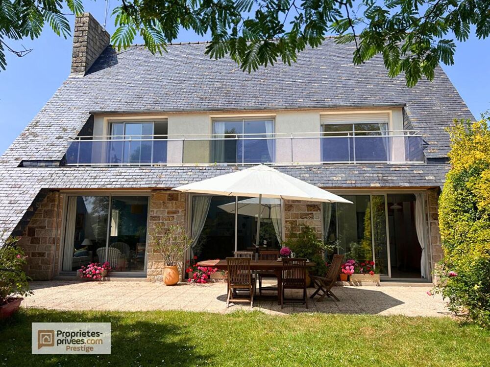 Sainte-Marine, Maison d'architecte 162 m², Terrain de 1 019 m² , Plage à pied