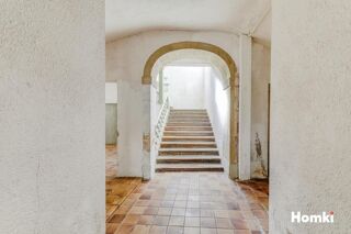 Immeuble à vendre 15 + pièces 966 m² Montelimar