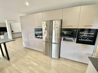  Maison � vendre 7 pi�ces 233 m�