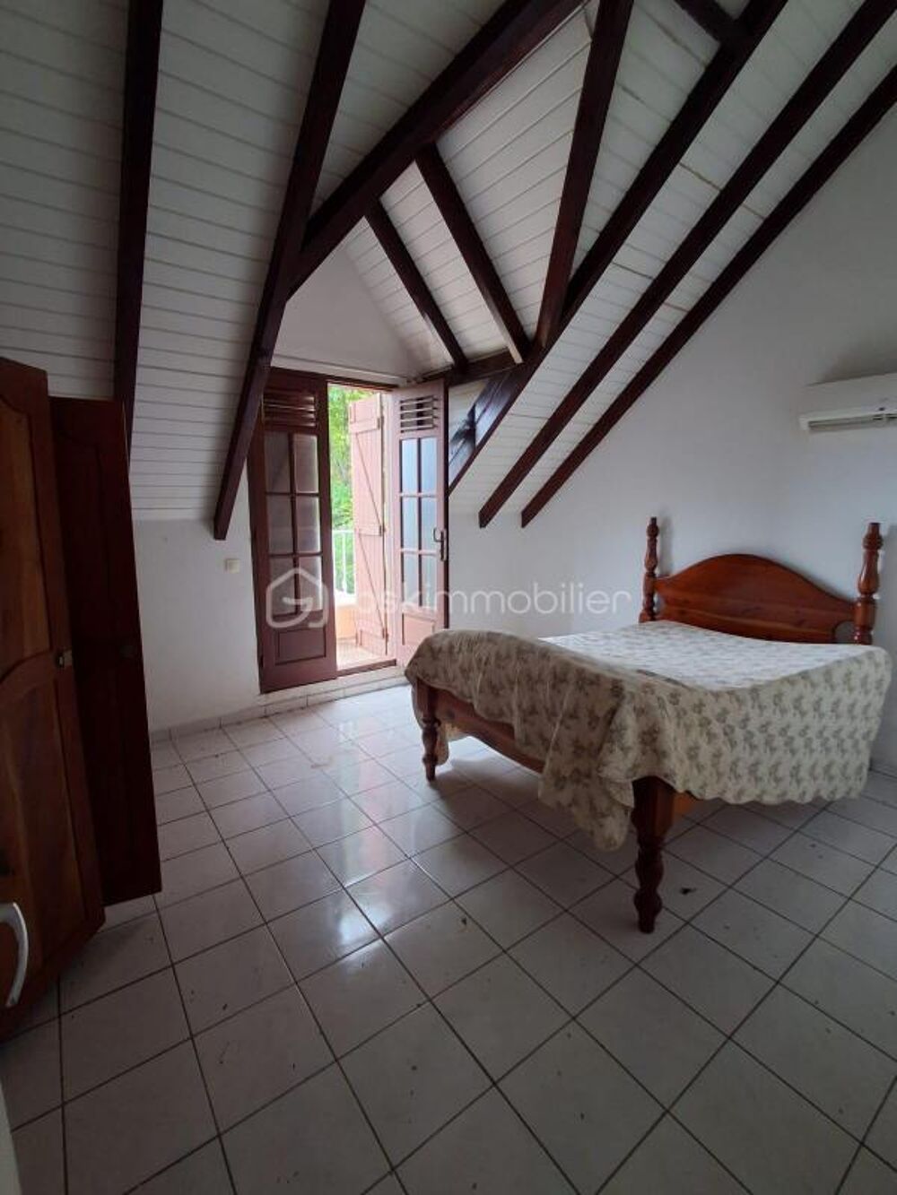 à vendre  Propriété/château Deshaies (97126)