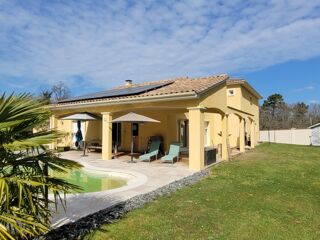  Maison � vendre 9 pi�ces 210 m�