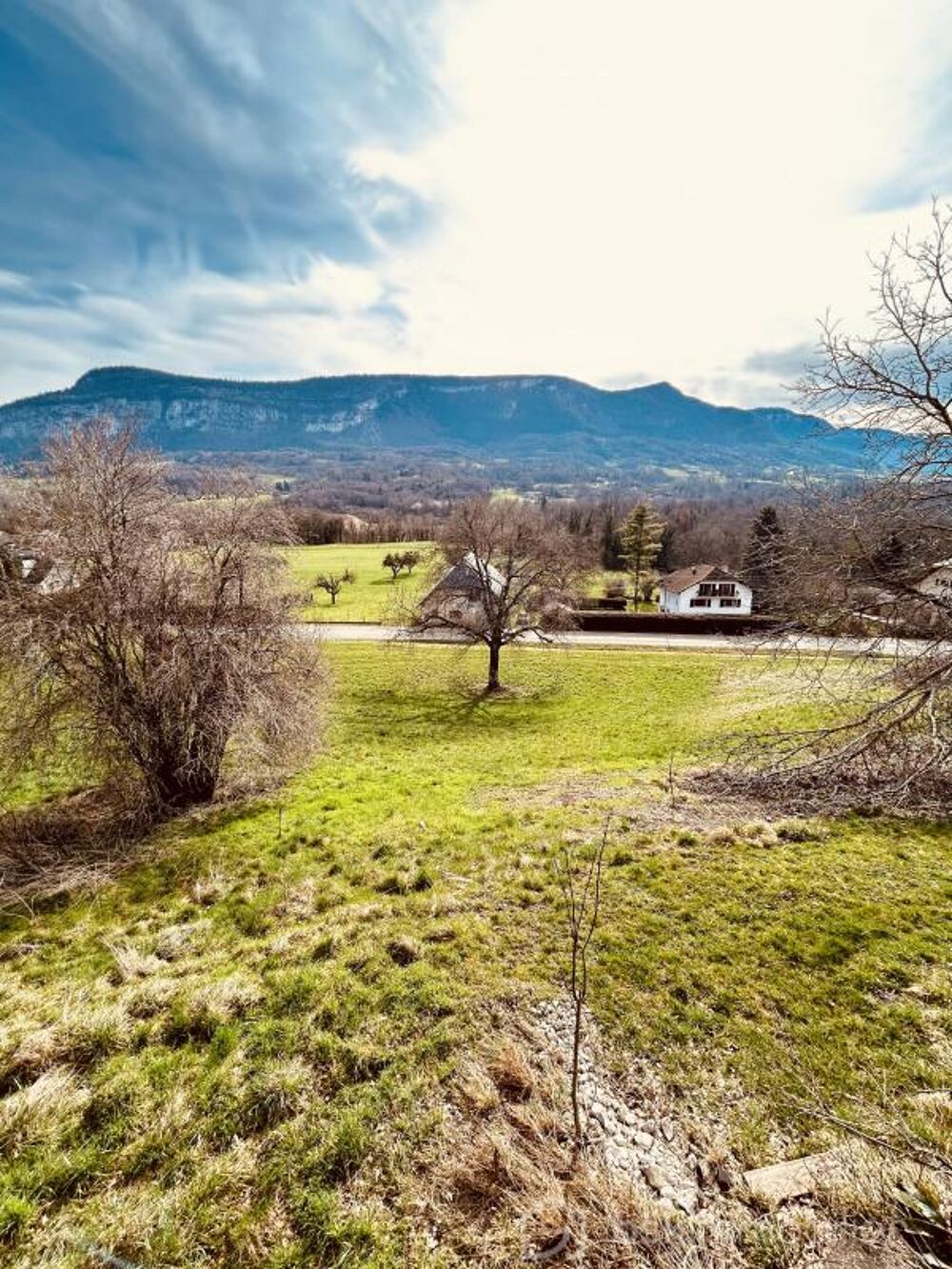 Vente Maison CORPS de FERME et TERRAIN CONSTRUCTIBLE Cusy