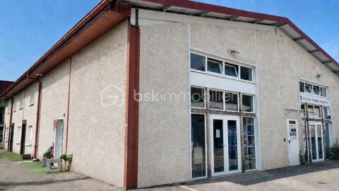 LOCAL COMMERCIAL 80 M2 SILLINGY (74330) 1500 74330 Sillingy