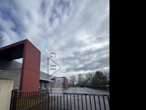&Agrave; LOUER � SERRIS - LOCAL D'ACTIVIT&Eacute; � 1 961m&sup2; 18800 77700 Serris