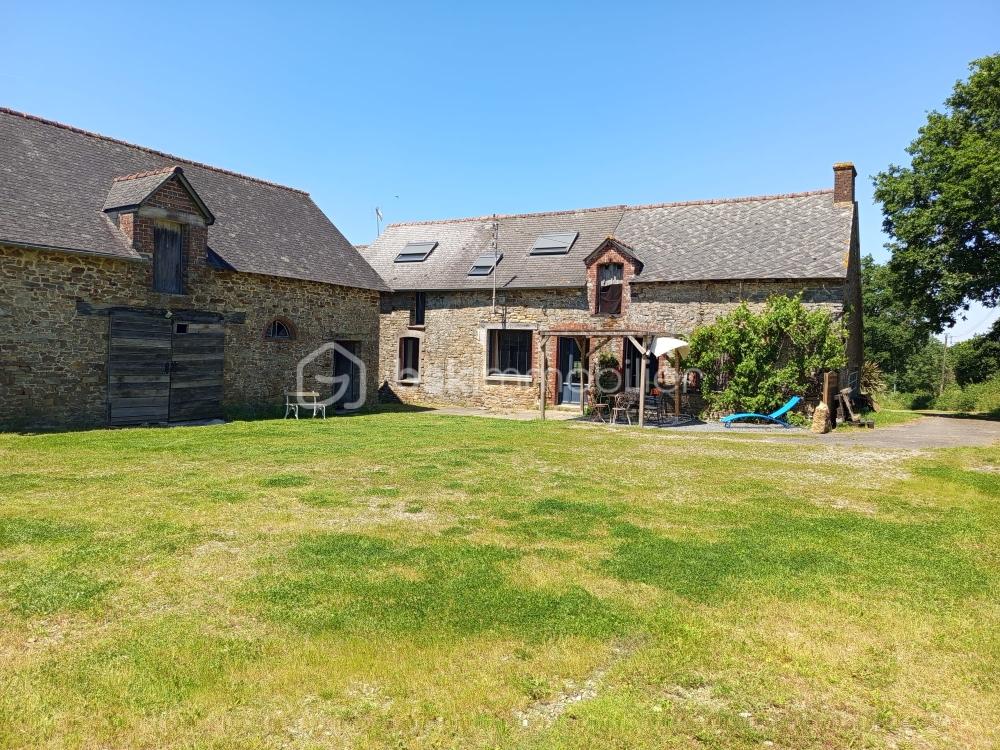 PROPRIETE DE CHARME DE 200 M² ET SON ETANG, VOUS ATTENDENT DANS UN HAVRE DE PAIX