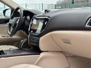 Ghibli III 2.0 HYBRID 330 GRANLUSSO AUTO 2020 occasion 78240 Chambourcy