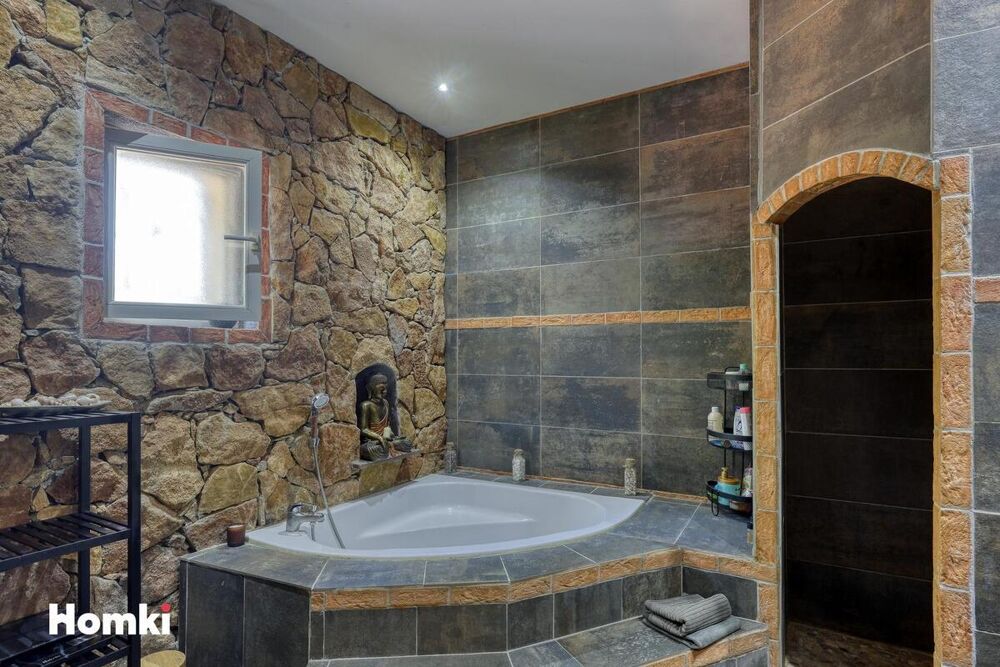 � vendre  Villa Rocbaron (83136)