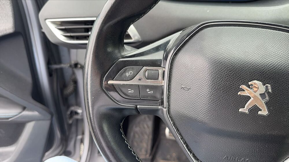3008 1.5 BlueHDi 130 Crossway 2018 occasion 76370 Rouxmesnil Bouteilles