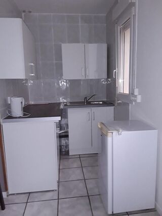  Appartement à louer 1 pièce 20 m²