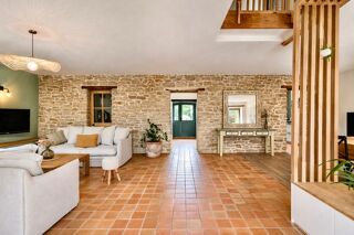  Maison � vendre 9 pi�ces 220 m�