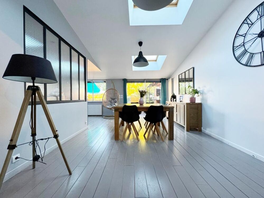 Vente Maison Maison 6 pièces 4 chambres lumineuse – Jardin – Le Mans Nord / Hôpital Le mans