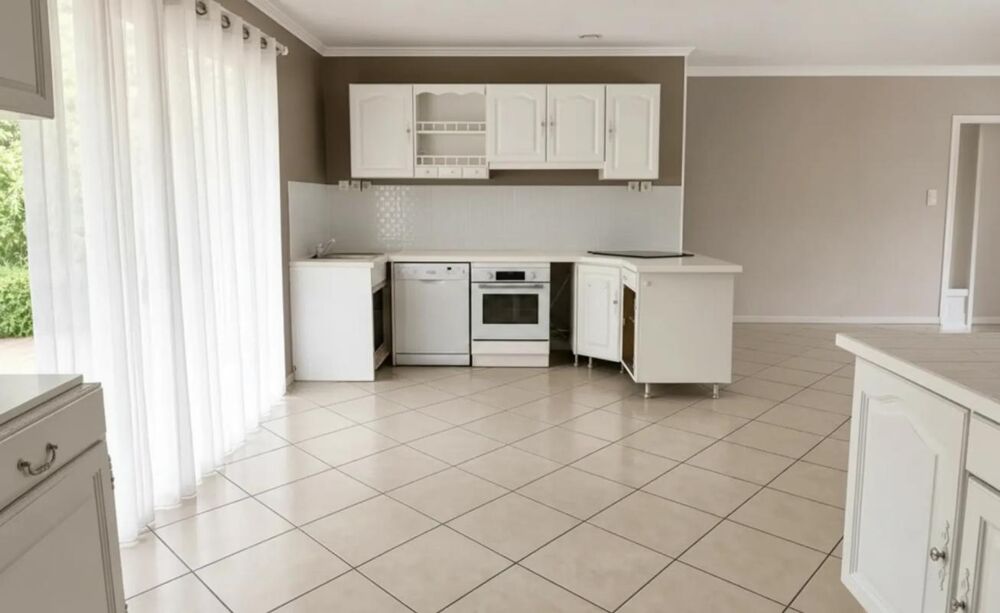Maison plain-pied 120 m² avec jardin à Saint-Exupéry