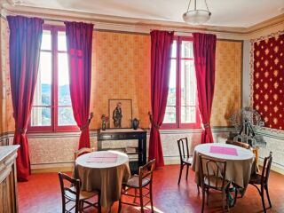  Maison  vendre 12 pices 400 m