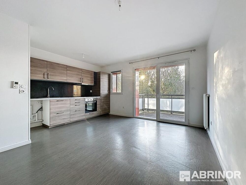 Vente Appartement Appartement de type 3 de 2015 exposé S/O avec balcon et parking - 2 chambres - Cadre exceptionnel Comines
