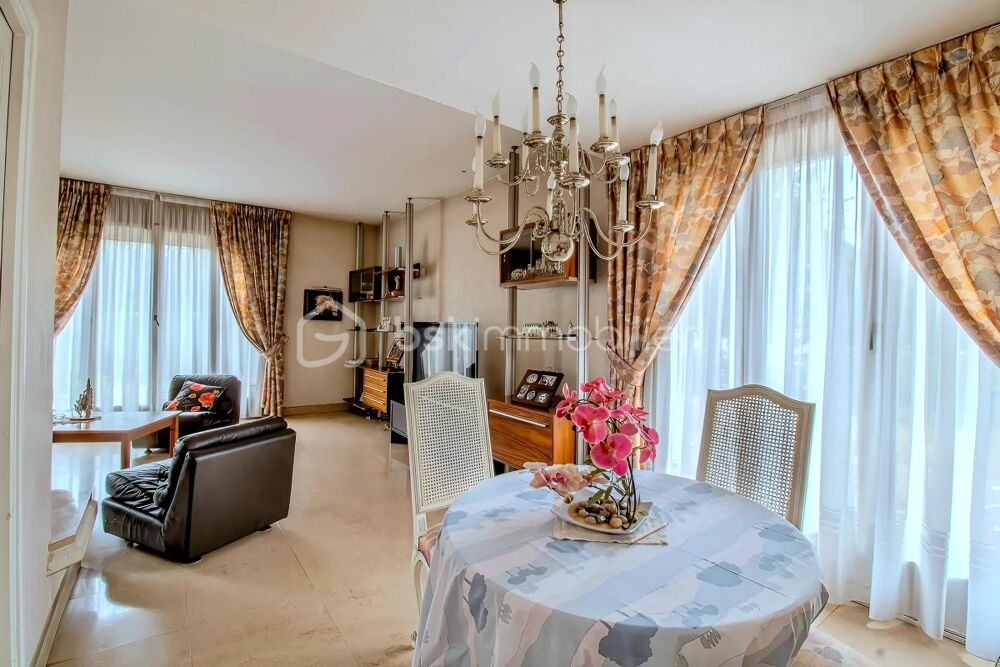 Vente Maison Coup de cœur pour cette belle maison familiale pleine de charme et de possibilités ! Viry chatillon