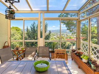 Vente Maison Maison à vendre 5 pièces Six-Fours-les-Plages (83) - vue panoramique dégagée - calme - terrain 1 147 m² - véranda climatisée - g Six fours les plages