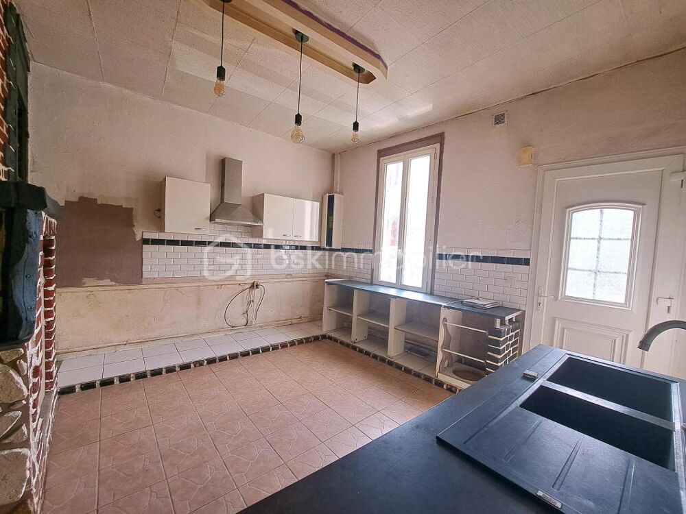 MAISON AVEC JARDIN ET ACCES VOITURE