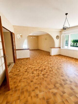  Maison à vendre 10 pièces 260 m²