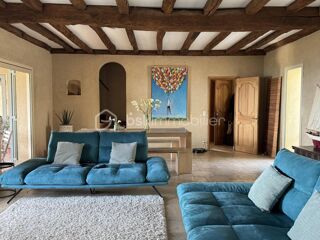  Propriété/château à vendre 6 pièces 210 m²