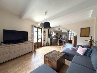  Maison � vendre 5 pi�ces 215 m�