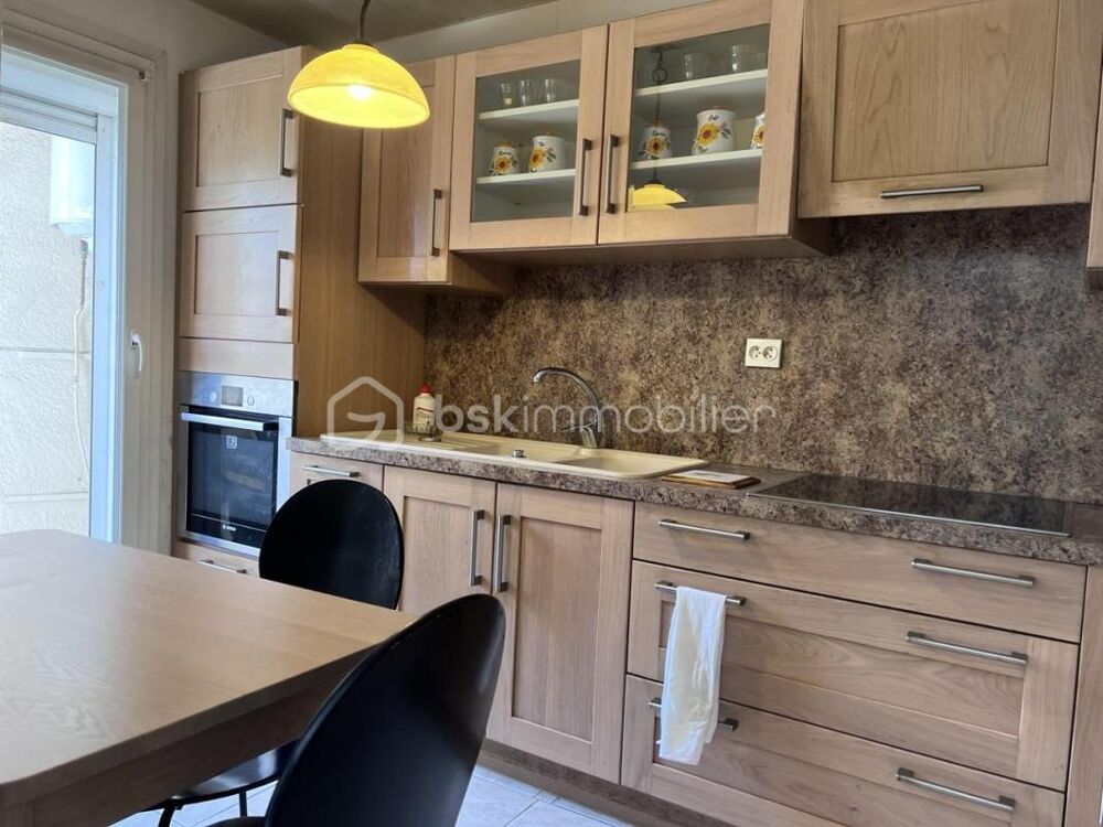 Vente Appartement Appartement F2 40 m2 avec terrasse 11,5 m2 1er étage Frontignan