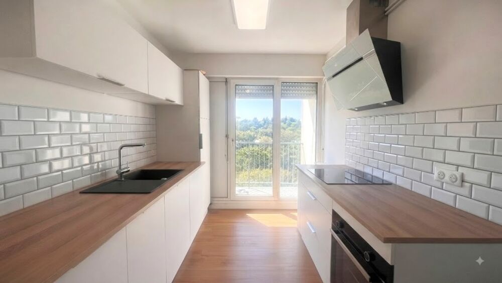 Vente Appartement Quimper Ouest - Appartement T4 de 78 m² habitable - 1 loggia - avec vue panoramique sur la rivière de l'Odet - Une terrasse - Ca Quimper