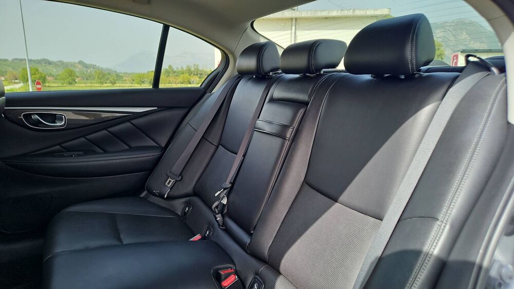 Q50 2.2 d 170 7G-Tronic Premium 2015 occasion 73000 Chambery