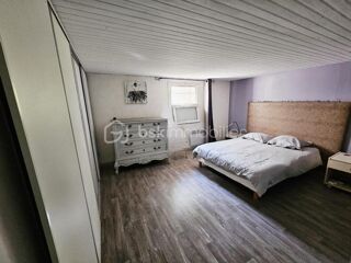  Propri�t�/ch�teau � vendre 11 pi�ces 242 m�