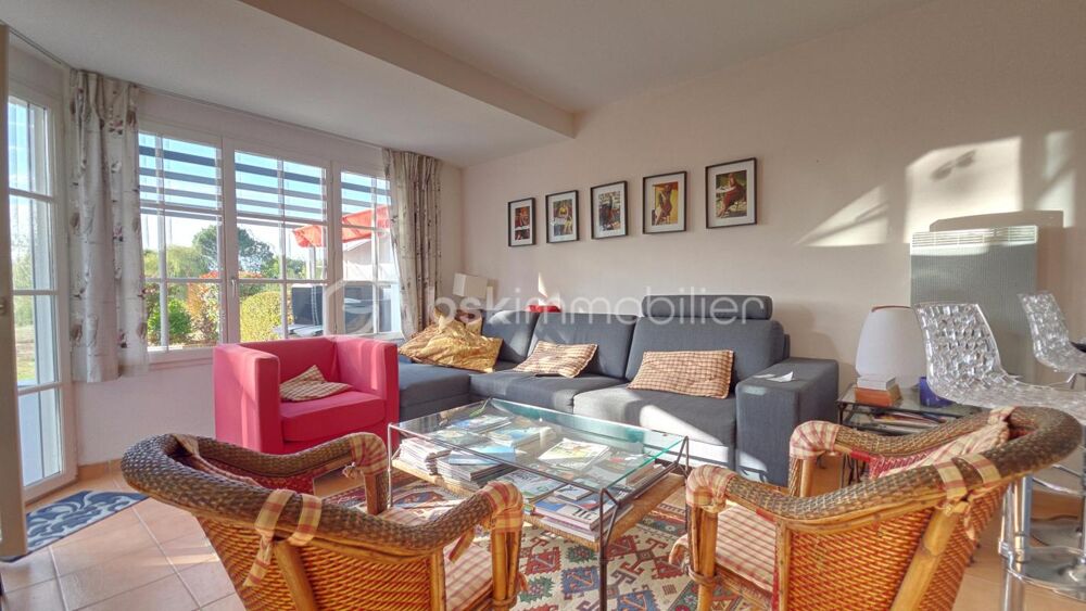 MAISON CALME SUR GOLF AVEC VUE