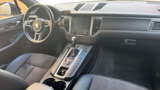 Macan I 2.0 252 PDK . 2017 occasion 18000 Bourges