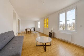  Propriété/château à vendre 4 pièces 100 m²